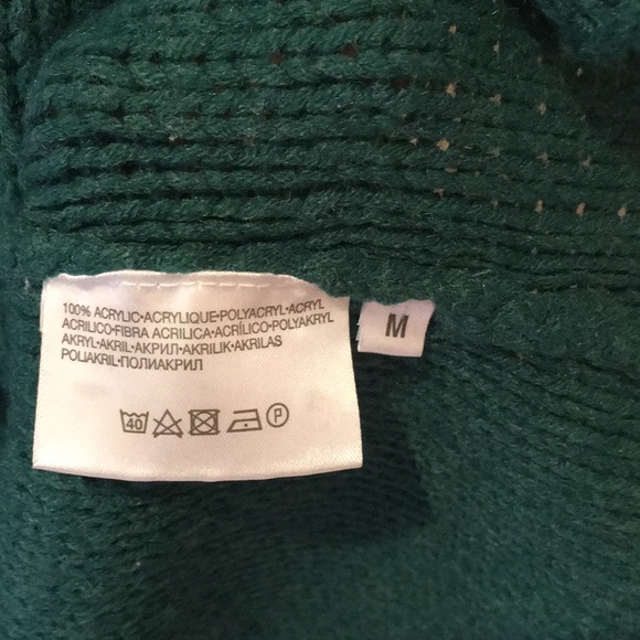 Beautiful embroidered cardigan - Picture 5 of 8